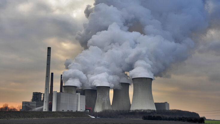 © Tom Bayer - Fotolia weltklima versorgung versorger feinstaub abhngigkeit abschlag aussto braunkohle ccs co2 emission emissionshandel energie energiegewinnung energiemix energienetz energieunternehmen erzeuger grevenbroich hochpannungsleitung hochspannung klima klimaerwrmung klimagipfel klimakiller kohle kraftwerk licht luft luftverschmutzung preis qualm rechnung schlot schornstein steckdose strom stromanbieter stromleitung strommarkt stromversorger tarif technologie treibhauseffekt berlandleitungen umwelt verbrauch verbraucher wechsel