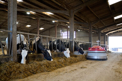 © Faulhaber Bürstenloser Motor in der Robotik Smart Farming
Antriebe in landwirtschaftlicher Umgebung müssen unter widrigen Bedingungen zuverlässig funktionieren
