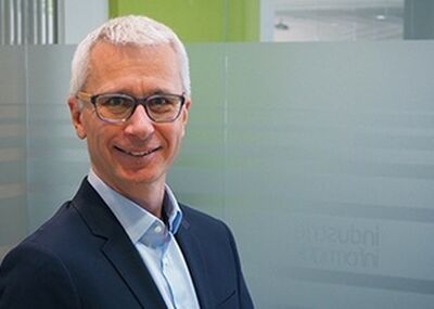 © Industrie Informatik Bernhard Falkner Portrait