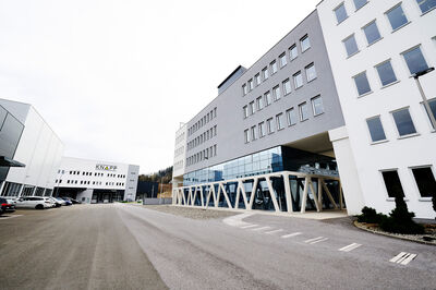 © 04 KNAPP Leoben Standort