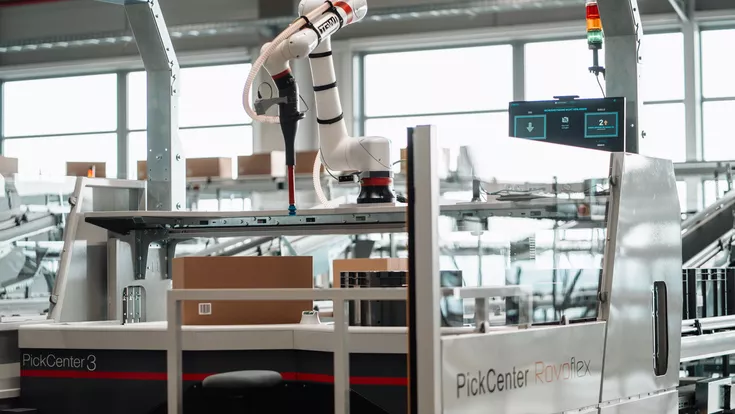 © TGW Logistics Der Pickroboter RovoFlex im Einsatz.
