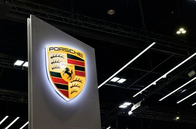 © I Viewfinder - stock.adobe.com brand logo, details, car detail, exhibition, polished, stylish, style, porsche 911, super car, supercar, sportscar, technology, metallic, porsche car, classic, logo detail, porsche logo, car logo, transportation, motor, luxury, sign, symbol, german, transport, automotive, metal, brand, germany, porsche, machine, editorial, design, automobile, vehicle, speed, drive, emblem, expensive, industry, business, auto, front, shine, detail, company, exclusive, 911, automobile industry